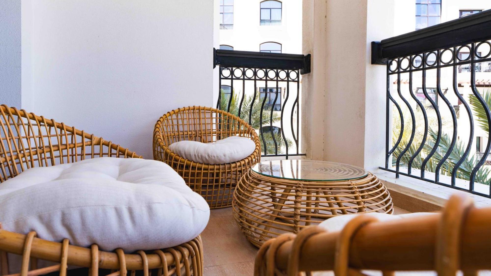 Two Bed In Ansam Hosted By Voyage Apartment